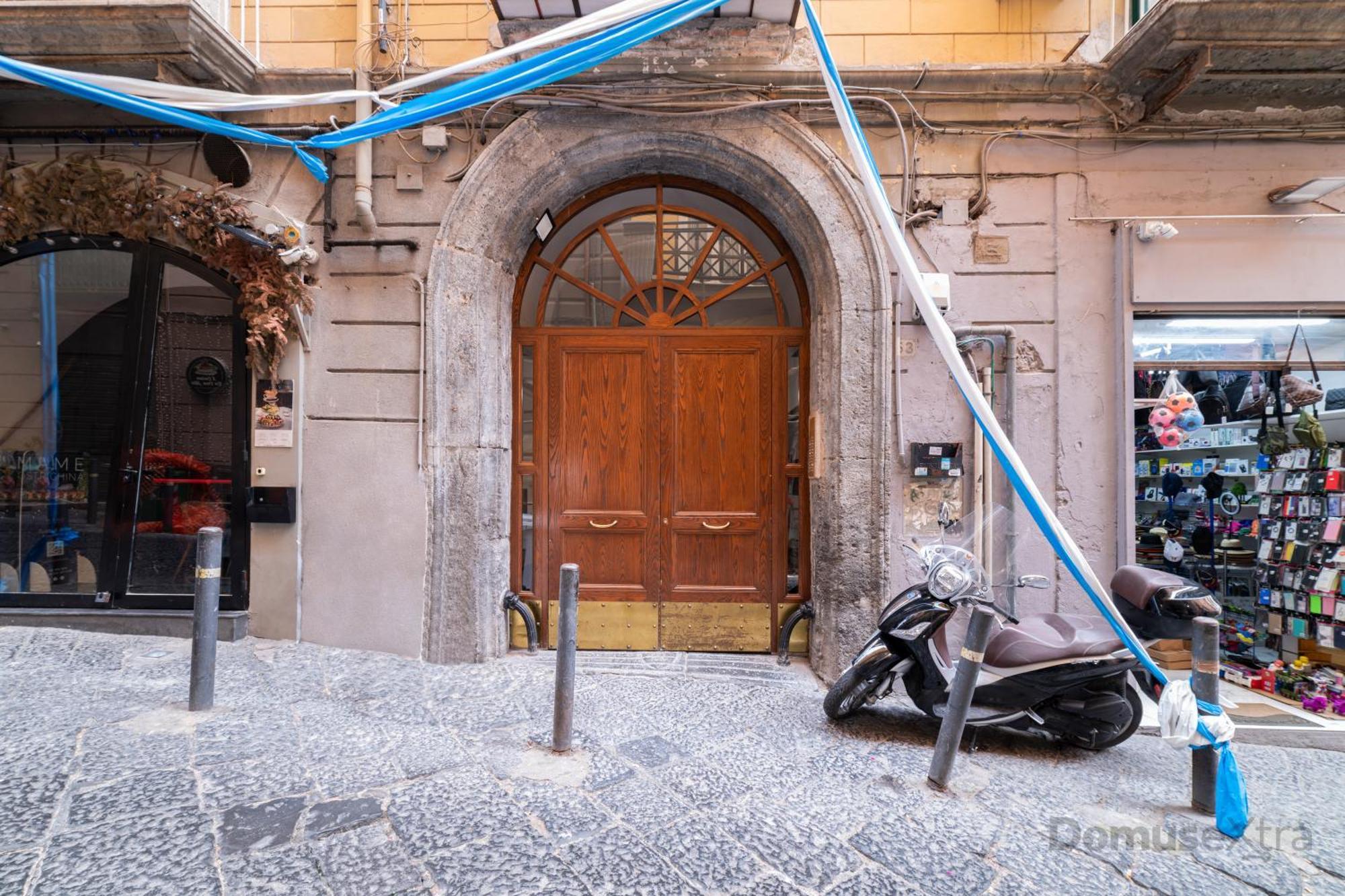 De Cesare53 By Domusextra Napoli